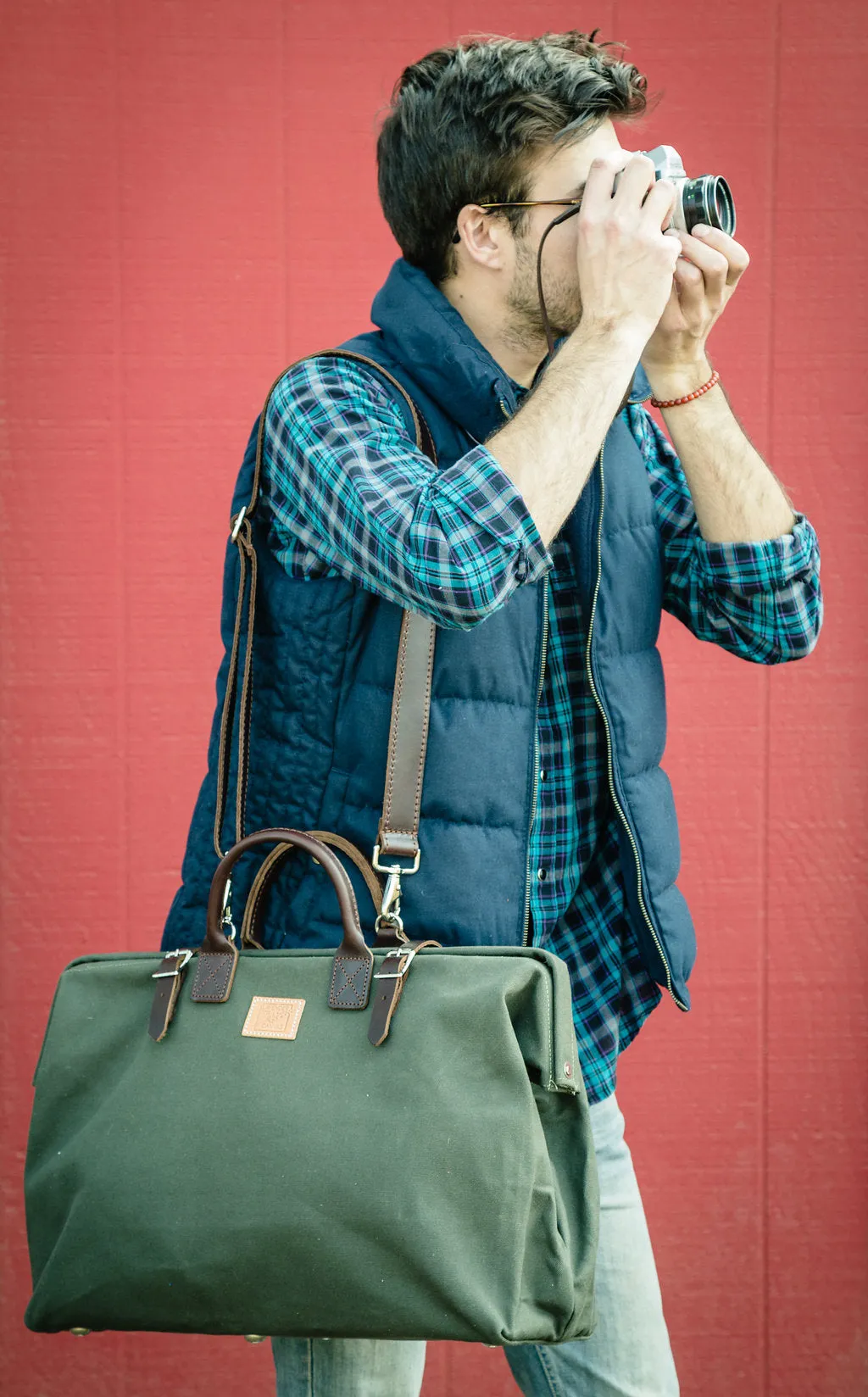 20" Weekender in Pine