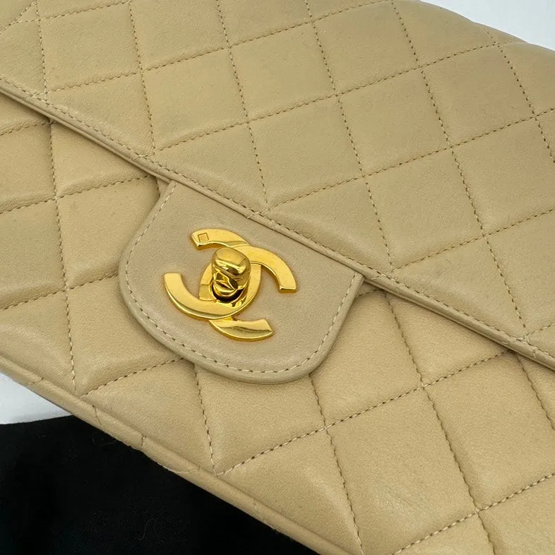 Chanel Vintage Lambskin Beige Single Flap Shoulder Bag Medium