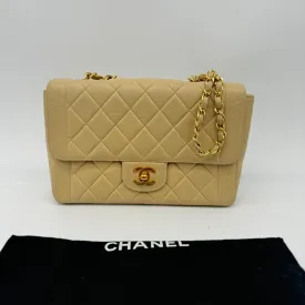 Chanel Vintage Lambskin Beige Single Flap Shoulder Bag Medium