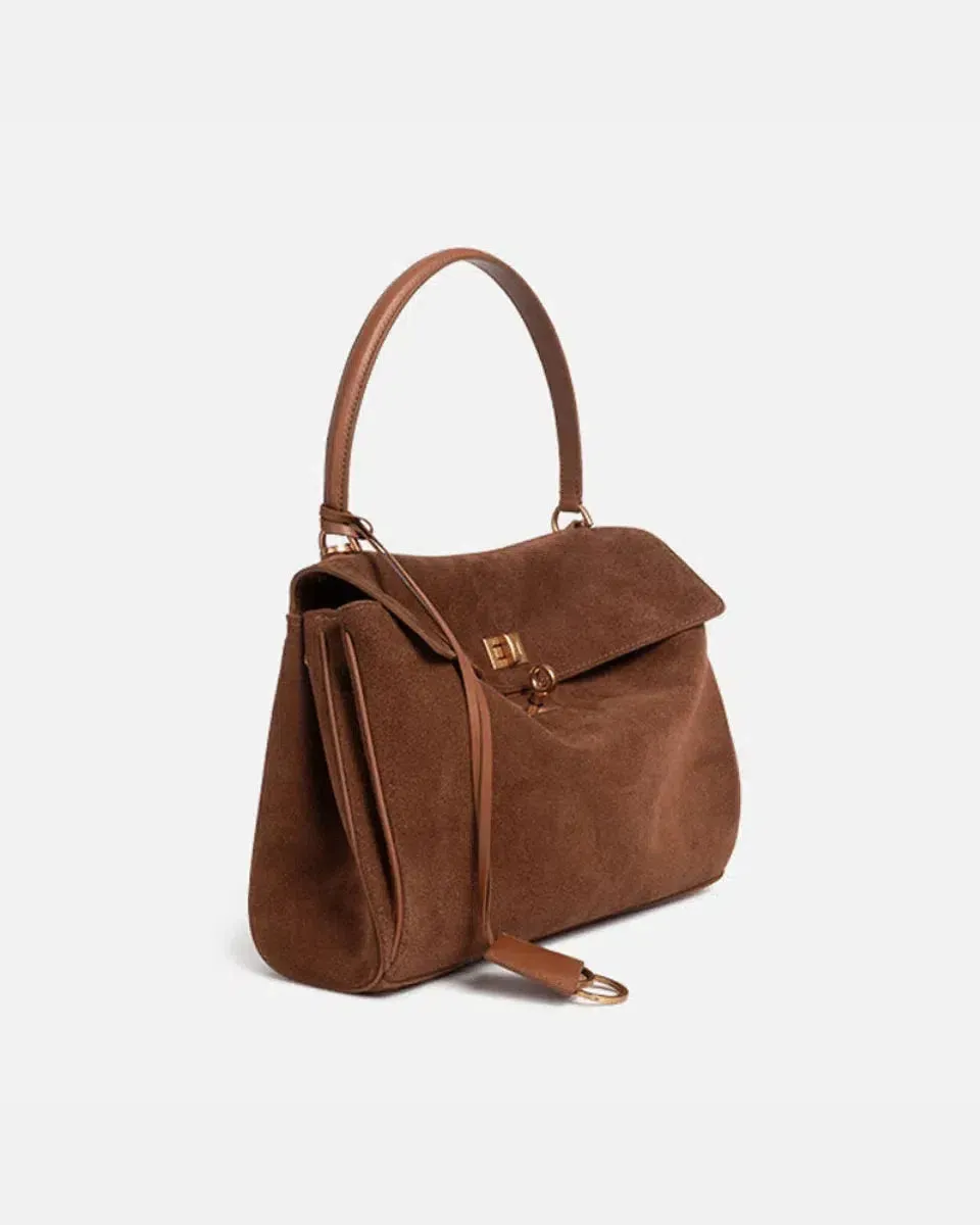 Daniela – Timeless sophisticated design – Suede-look handbag