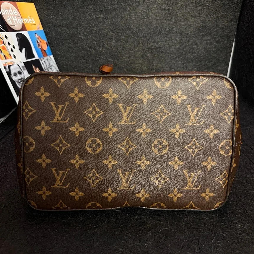 Louis Vuitton Classic Monogram Brown Coated Canvas Bucket Bag 25cm