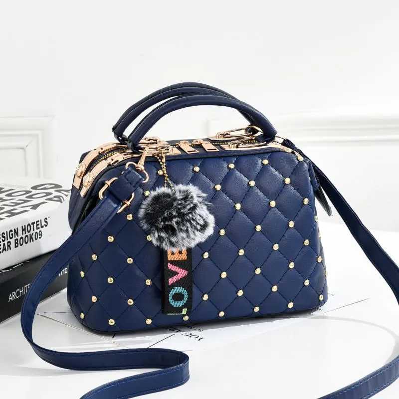 new trendy rivets single shoulder crossbody bag Korean style fashionable casual women's small square bag